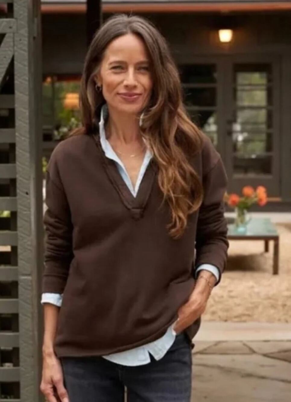 Frank & Eileen Triple Fleece Patrick Popover Henley in dark Brown. Small